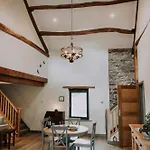 High House Barn 別荘 バセンスウェイト